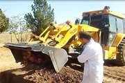 حذف لاشه گاو 500 کیلویی در کشتارگاه دام شهرداری قاین