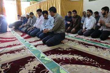 نماز جماعت در دامپزشکی استان - هر روز 