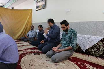 نماز جماعت در دامپزشکی استان - هر روز 