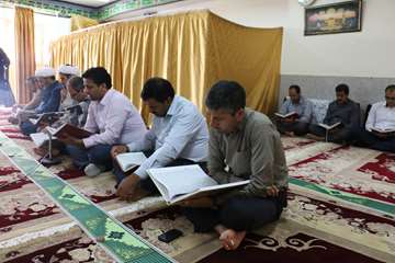 نماز جماعت در دامپزشکی استان - هر روز 