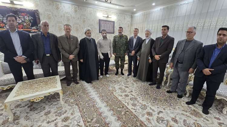 تجلیل از جانباز سرافراز  توسط ریاست سازمان دامپزشکی 